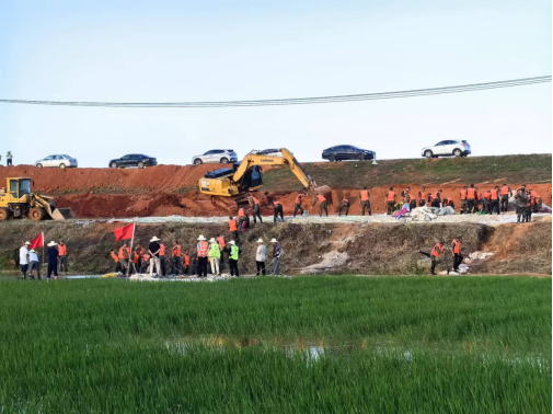 抗洪搶險報導-迎“汛”而上，奔赴前線 -299.png